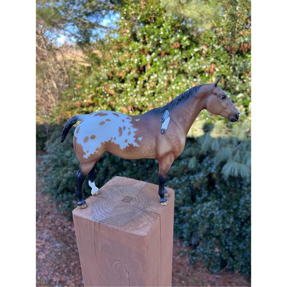 Breyer Horse APH - Picture 1 of 4